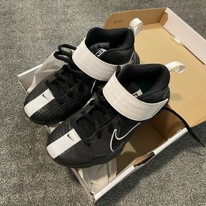 Kids Nike Trout turf baseball cleats. Size 2. Worn once